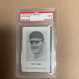 Vintage Baseball Trading Card Pete Rose. Gem Mint 9